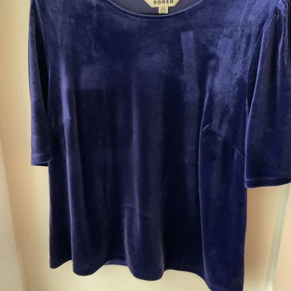 Boden Women's Long Sleeve Velvet Top - Deep Blue